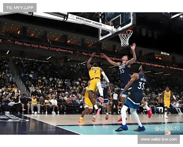 湖人詹姆斯因左脚关节炎缺阵马刺，东契奇空砍三双难救主